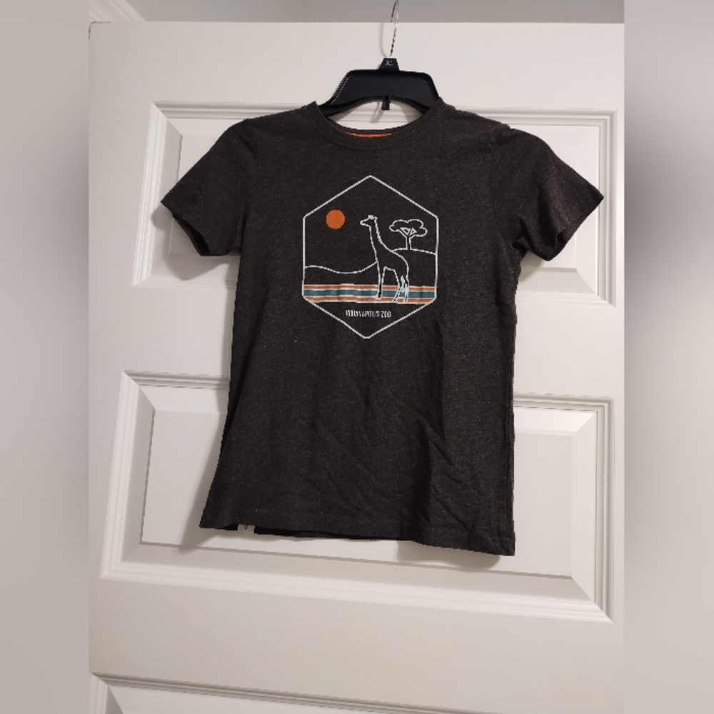 Brown Graphic T-Shirt with Giraffe Design